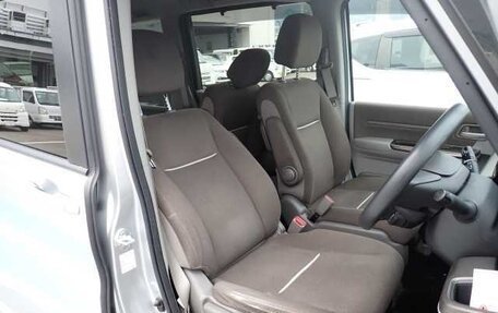 Honda Stepwgn IV, 2021 год, 1 425 000 рублей, 4 фотография