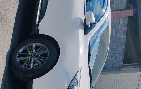 Hyundai ix35 I рестайлинг, 2014 год, 1 600 000 рублей, 8 фотография