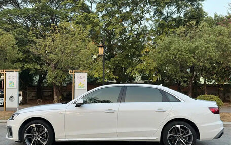 Audi A4, 2022 год, 2 900 000 рублей, 6 фотография