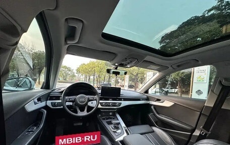 Audi A4, 2022 год, 2 900 000 рублей, 8 фотография