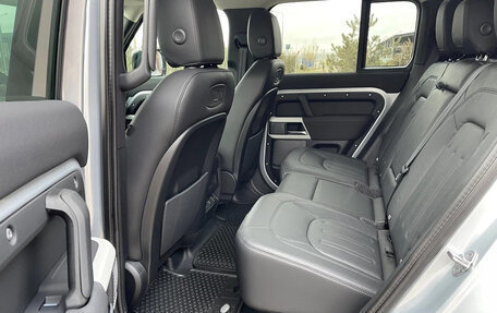 Land Rover Defender II, 2025 год, 9 760 000 рублей, 15 фотография