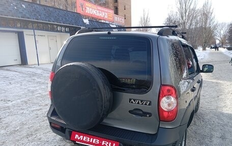 Chevrolet Niva I рестайлинг, 2017 год, 670 000 рублей, 5 фотография
