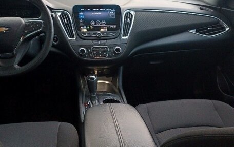 Chevrolet Malibu IX, 2020 год, 1 580 000 рублей, 14 фотография