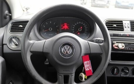 Volkswagen Polo VI (EU Market), 2012 год, 661 000 рублей, 13 фотография