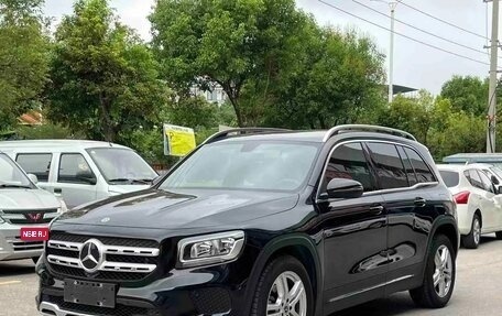 Mercedes-Benz GLB, 2021 год, 2 530 000 рублей, 1 фотография