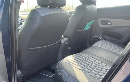 Chevrolet Cruze II, 2010 год, 450 000 рублей, 13 фотография