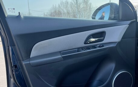 Chevrolet Cruze II, 2010 год, 450 000 рублей, 10 фотография