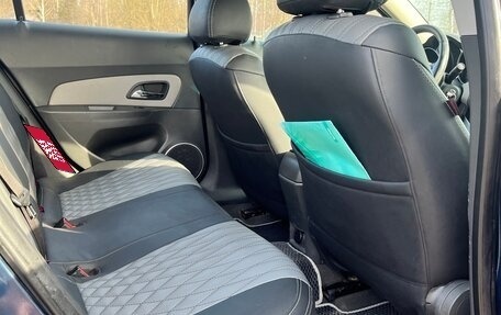 Chevrolet Cruze II, 2010 год, 450 000 рублей, 17 фотография