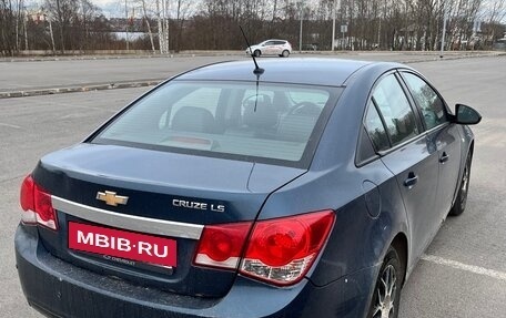 Chevrolet Cruze II, 2010 год, 450 000 рублей, 6 фотография