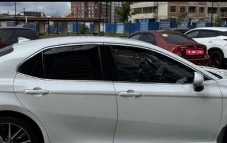 Toyota Camry, 2021 год, 3 200 000 рублей, 8 фотография