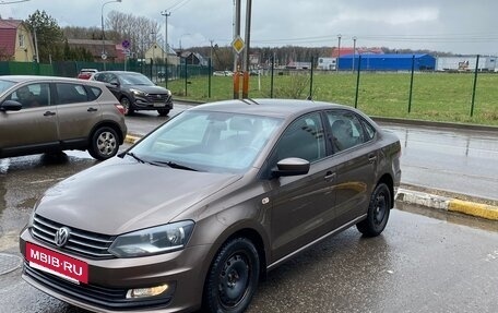 Volkswagen Polo VI (EU Market), 2017 год, 1 090 000 рублей, 2 фотография