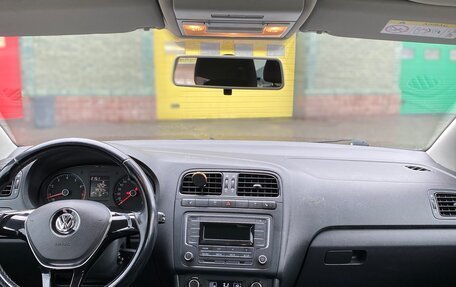 Volkswagen Polo VI (EU Market), 2017 год, 1 090 000 рублей, 10 фотография