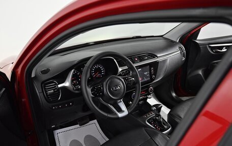 KIA Rio IV, 2021 год, 1 599 000 рублей, 8 фотография