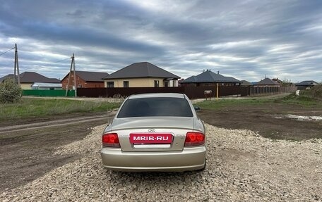 Hyundai Sonata IV рестайлинг, 2005 год, 620 000 рублей, 4 фотография