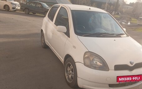 Toyota Vitz, 2001 год, 370 000 рублей, 3 фотография