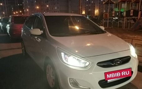 Hyundai Solaris II рестайлинг, 2013 год, 975 000 рублей, 3 фотография