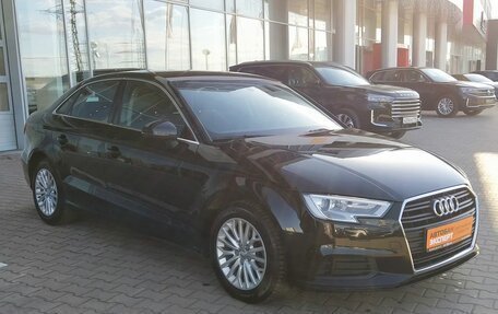 Audi A3, 2018 год, 2 150 000 рублей, 4 фотография