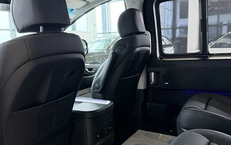 Hyundai Staria, 2025 год, 10 990 000 рублей, 7 фотография