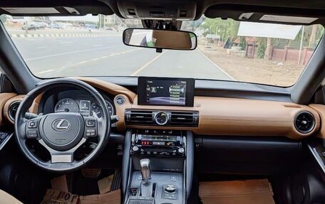 Lexus IS III, 2025 год, 5 600 000 рублей, 7 фотография