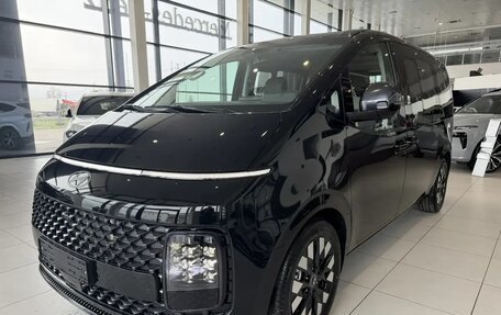 Hyundai Staria, 2025 год, 10 990 000 рублей, 2 фотография