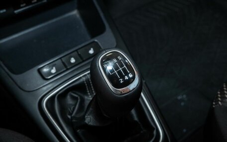 KIA Rio IV, 2018 год, 1 220 000 рублей, 12 фотография