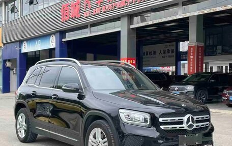 Mercedes-Benz GLB, 2021 год, 2 530 000 рублей, 3 фотография