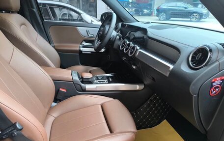 Mercedes-Benz GLB, 2021 год, 2 530 000 рублей, 9 фотография