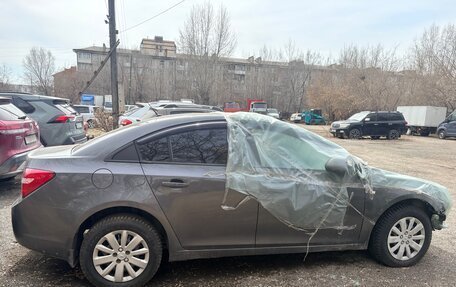 Chevrolet Cruze II, 2010 год, 300 000 рублей, 3 фотография