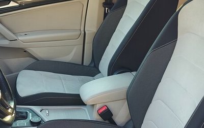 Volkswagen Tiguan II, 2017 год, 2 150 000 рублей, 1 фотография