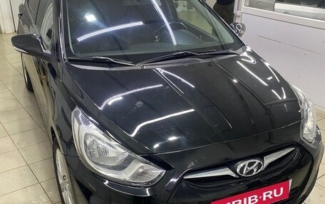 Hyundai Solaris II рестайлинг, 2012 год, 988 000 рублей, 1 фотография