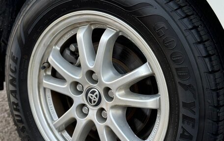 Toyota Prius IV XW50, 2019 год, 2 850 000 рублей, 16 фотография