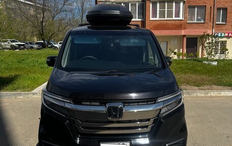 Honda Stepwgn IV, 2020 год, 2 500 000 рублей, 2 фотография