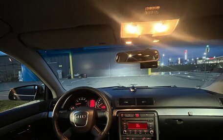 Audi A4, 2007 год, 500 000 рублей, 10 фотография