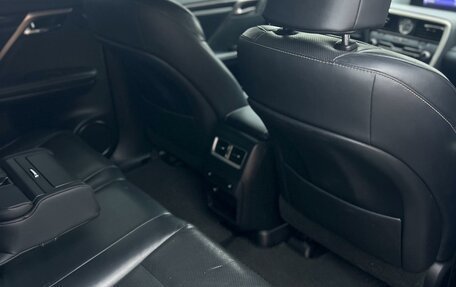 Lexus RX IV рестайлинг, 2018 год, 3 350 000 рублей, 9 фотография