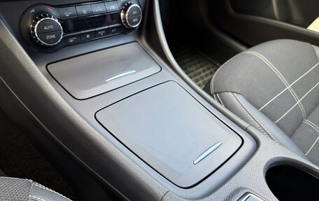 Mercedes-Benz GLA, 2015 год, 2 650 000 рублей, 11 фотография