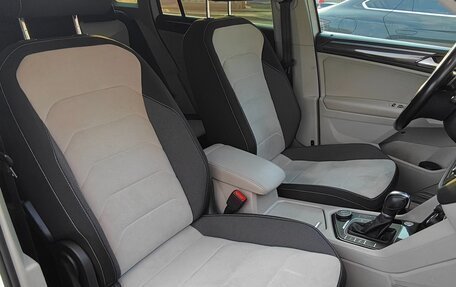 Volkswagen Tiguan II, 2017 год, 2 150 000 рублей, 4 фотография