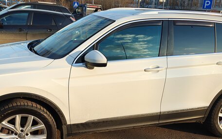 Volkswagen Tiguan II, 2017 год, 2 150 000 рублей, 19 фотография