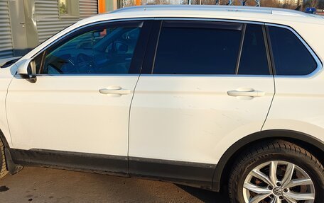 Volkswagen Tiguan II, 2017 год, 2 150 000 рублей, 18 фотография