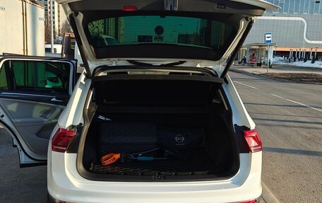 Volkswagen Tiguan II, 2017 год, 2 150 000 рублей, 30 фотография