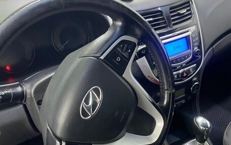 Hyundai Solaris II рестайлинг, 2012 год, 988 000 рублей, 8 фотография