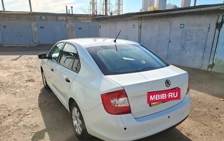 Skoda Rapid I, 2015 год, 600 000 рублей, 3 фотография