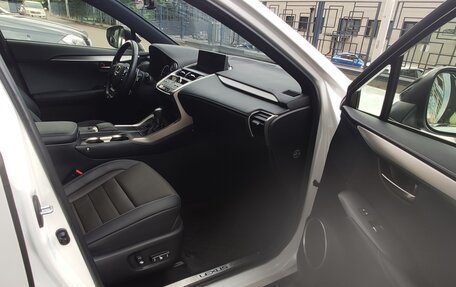 Lexus NX I, 2020 год, 5 000 000 рублей, 16 фотография