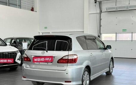 Toyota Ipsum II, 2005 год, 699 000 рублей, 5 фотография