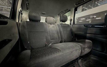 Toyota Ipsum II, 2005 год, 699 000 рублей, 23 фотография