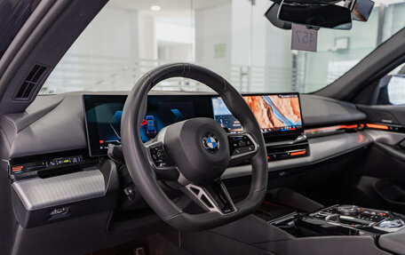 BMW 5 серия, 2023 год, 7 190 000 рублей, 7 фотография