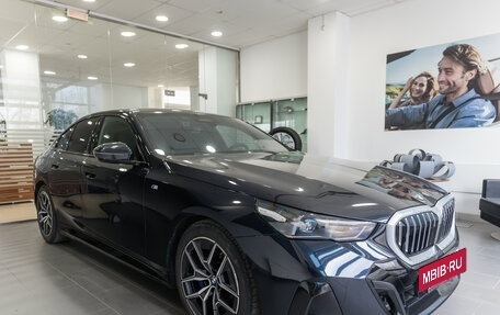 BMW 5 серия, 2023 год, 7 190 000 рублей, 3 фотография