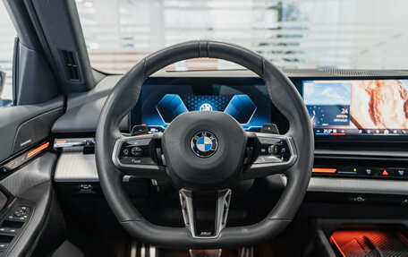 BMW 5 серия, 2023 год, 7 190 000 рублей, 11 фотография