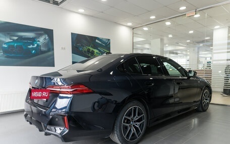 BMW 5 серия, 2023 год, 7 190 000 рублей, 4 фотография