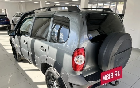 Chevrolet Niva I рестайлинг, 2016 год, 690 000 рублей, 6 фотография