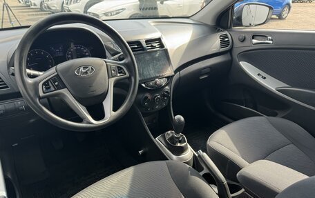 Hyundai Solaris II рестайлинг, 2014 год, 855 000 рублей, 6 фотография